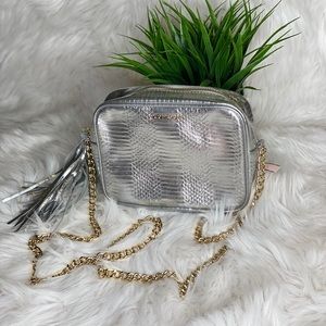 NWT Victoria’s Secret CROSSBODY